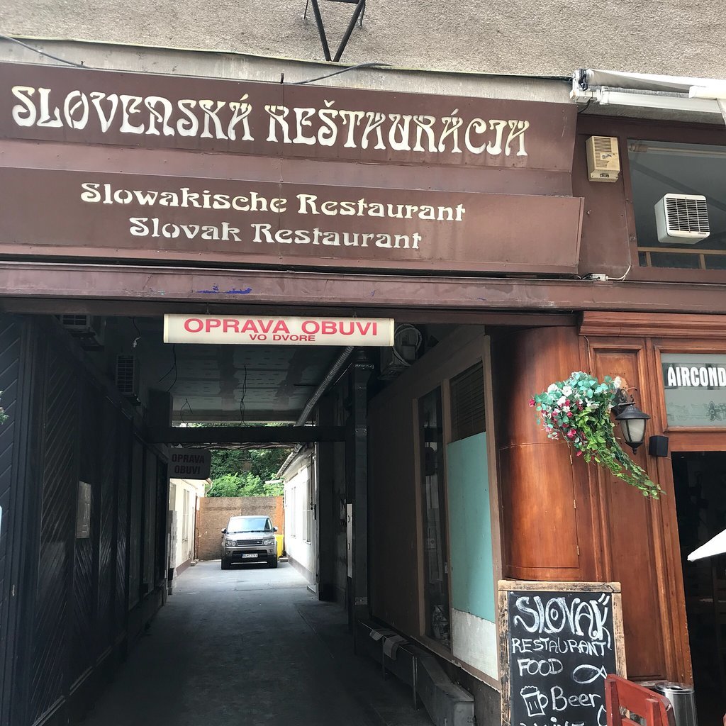 Slovenska Restauracia